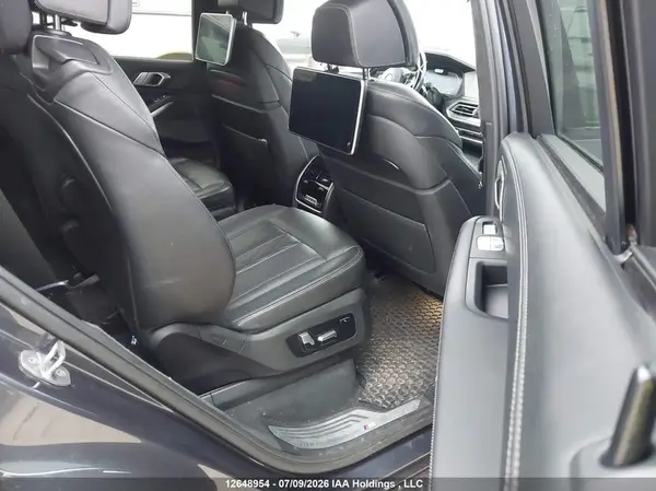 5UXCW2C5XKL082530 2019 BMW X7 - Image 8