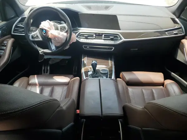 5UXCW2C5XKL089431 2019 BMW X7 - Image 8