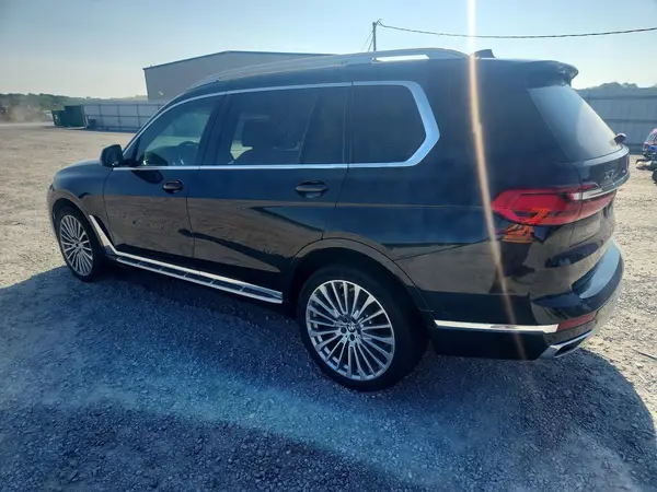 5UXCW2C5XKLB44253 2019 BMW X7 - Image 2