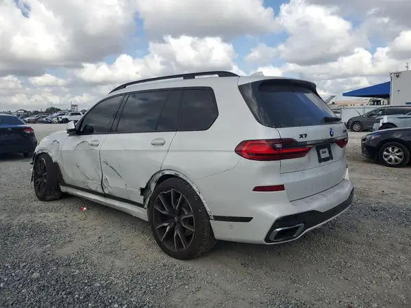 5UXCX4C51KLB40312 2019 BMW X7 - Image 2