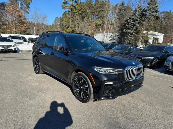 5UXCX4C52KLB39539 2019 BMW X7 - Image 2