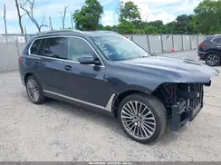 5UXCX4C52KLB39783 2019 BMW X7