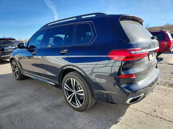 5UXCX4C52KLS38665 2019 BMW X7 - Image 2