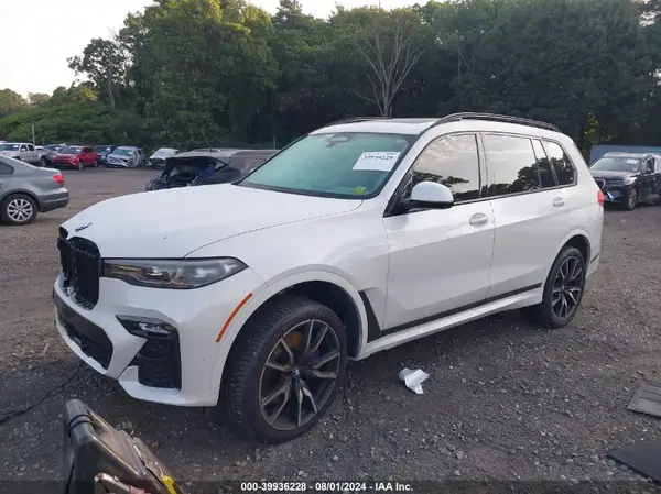5UXCX4C53KLB40280 2019 BMW X7 - Image 2