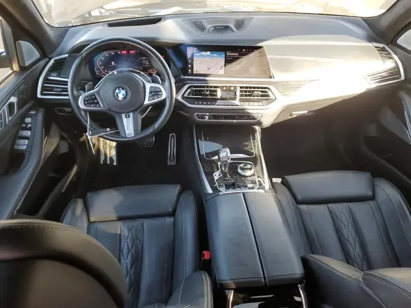 5UXCX4C53KLS35788 2019 BMW X7 - Image 8