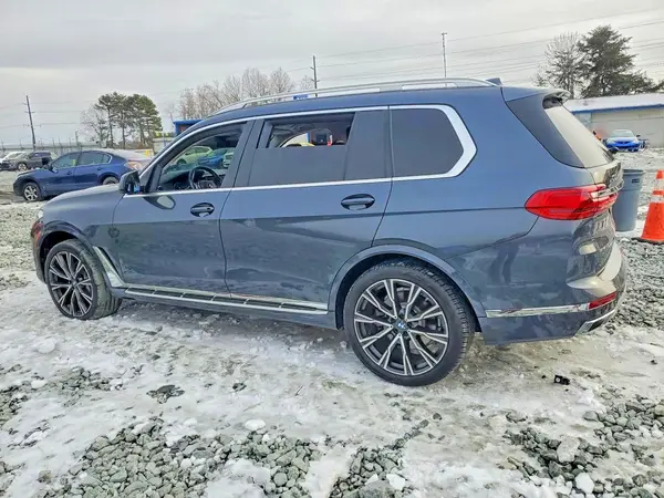 5UXCX4C53KLS38304 2019 BMW X7 - Image 2