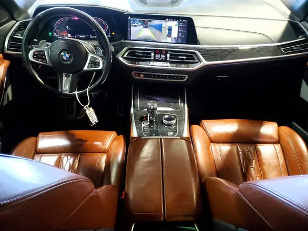 5UXCX4C54KLB39669 2019 BMW X7 - Image 8