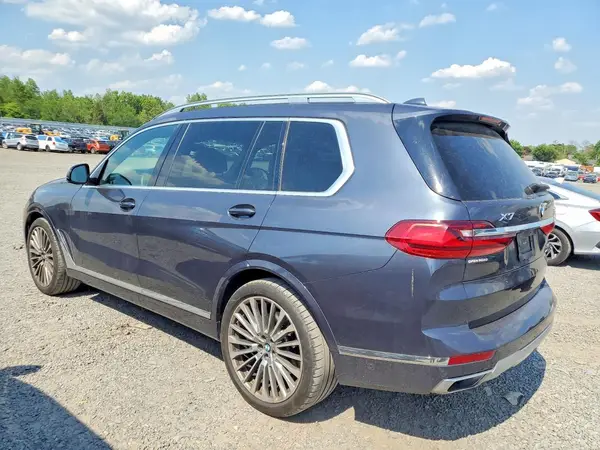 5UXCX4C54KLB39851 2019 BMW X7 - Image 2