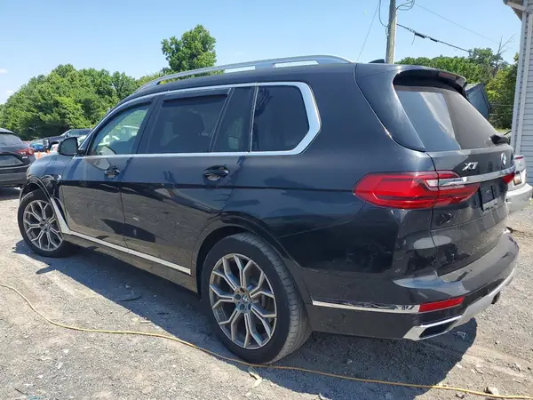 5UXCX4C54KLS36044 2019 BMW X7 - Image 2