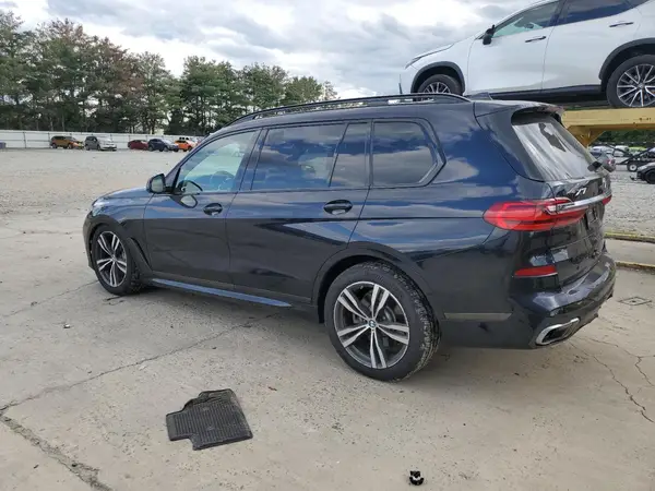 5UXCX4C54KLS37484 2019 BMW X7 - Image 2