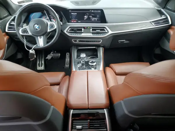 5UXCX4C54KLS37484 2019 BMW X7 - Image 8