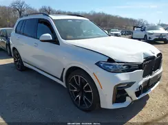 5UXCX4C54KLS37579 2019 BMW X7