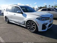 5UXCX4C55KLB39499 2019 BMW X7
