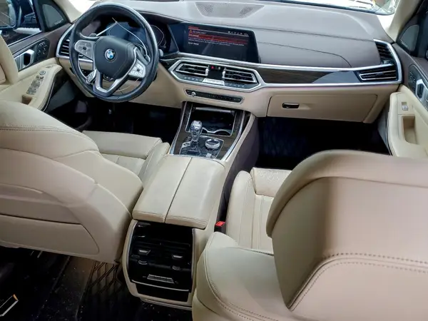 5UXCX4C55KLS35808 2019 BMW X7 - Image 8