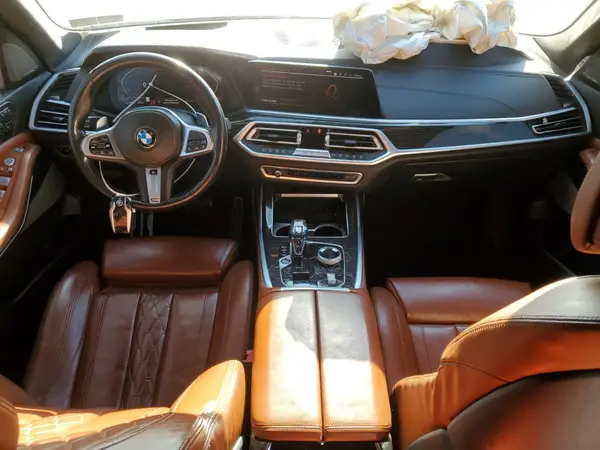 5UXCX4C55KLS36456 2019 BMW X7 - Image 8