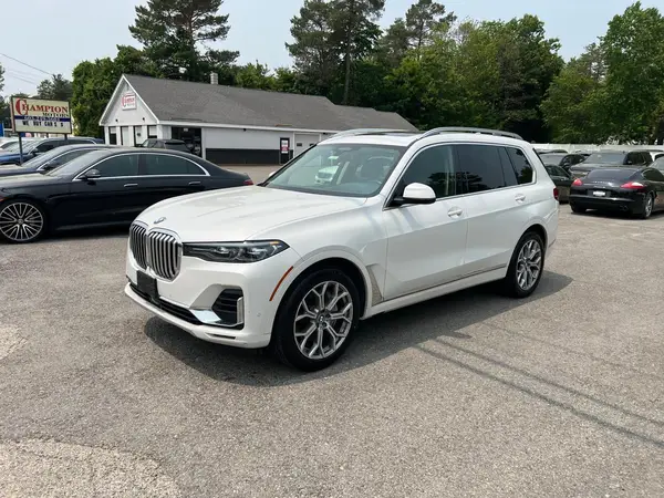 5UXCX4C55KLS38210 2019 BMW X7 - Image 1