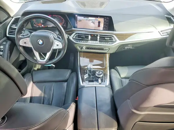 5UXCX4C56KLS37258 2019 BMW X7 - Image 8