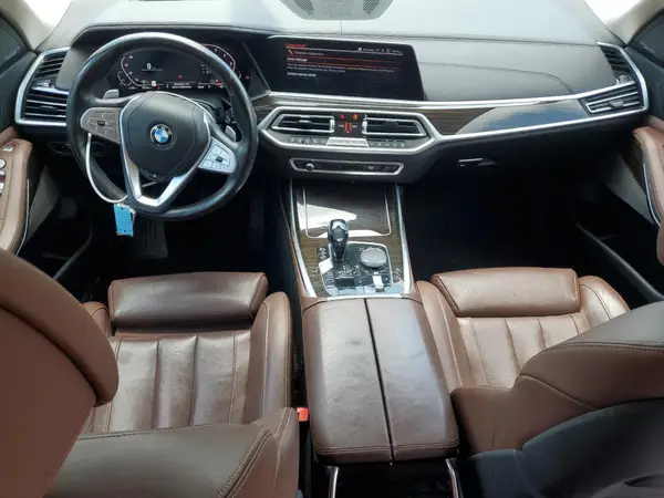 5UXCX4C57KLB40315 2019 BMW X7 - Image 8