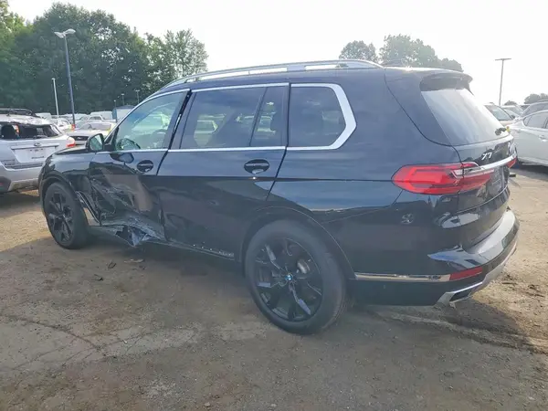 5UXCX4C57KLB40346 2019 BMW X7 - Image 2