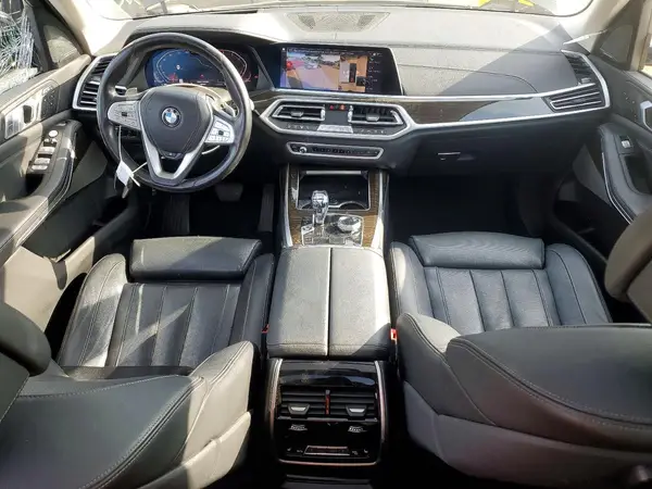 5UXCX4C57KLB40346 2019 BMW X7 - Image 8