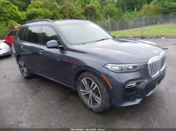 5UXCX4C57KLS37656 2019 BMW X7 - Image 1