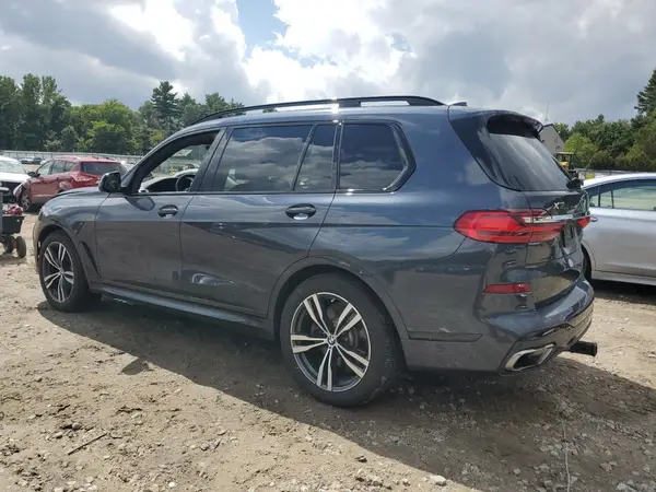 5UXCX4C57KLS38810 2019 BMW X7 - Image 2