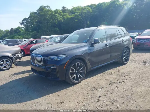 5UXCX4C58KLB39917 2019 BMW X7 - Image 2