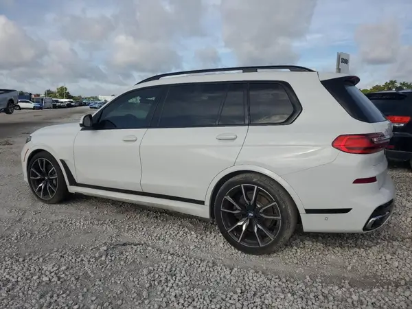 5UXCX4C58KLS37438 2019 BMW X7 - Image 2