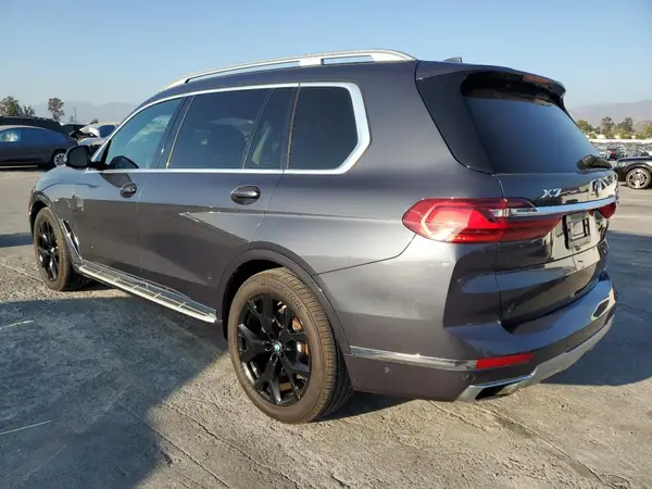 5UXCX4C58KLS38315 2019 BMW X7 - Image 2