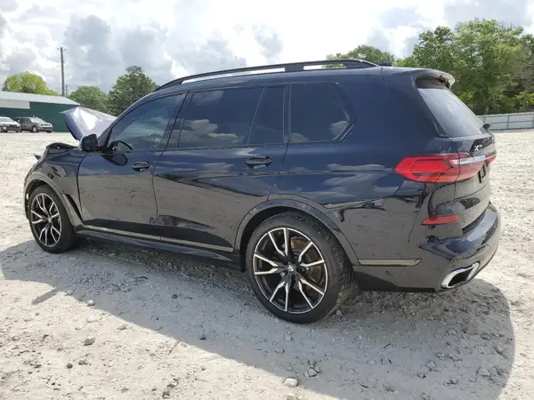 5UXCX4C59KLB39487 2019 BMW X7 - Image 2