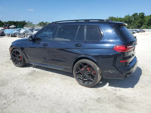5UXCX4C59KLB39912 2019 BMW X7 - Image 2
