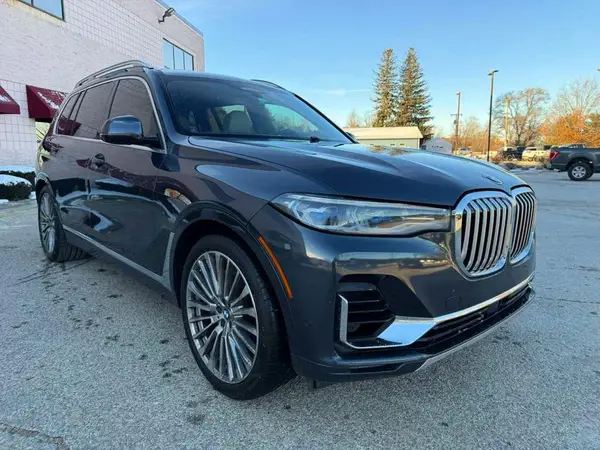 5UXCX4C5XKLB39840 2019 BMW X7 - Image 2