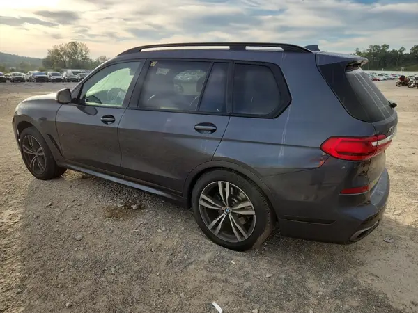 5UXCX4C5XKLS37974 2019 BMW X7 - Image 2