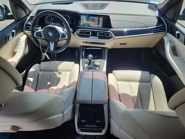 5UXCX6C00N9J04917 2022 BMW X7 - Image 8