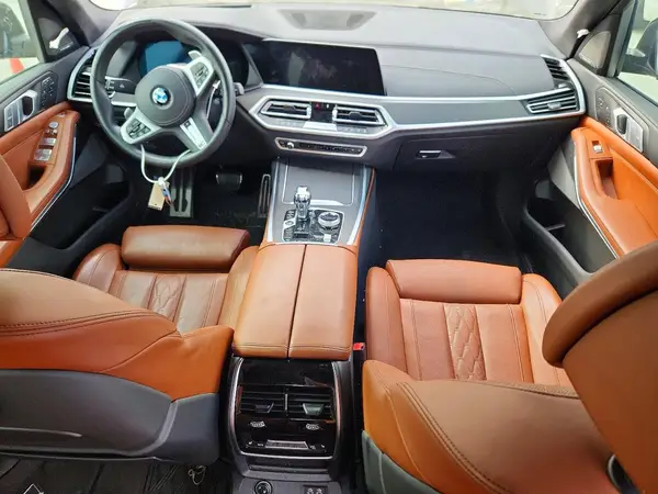 5UXCX6C00N9K54610 2022 BMW X7 - Image 8