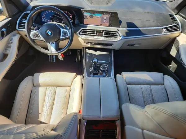 5UXCX6C01LLE35590 2020 BMW X7 - Image 8