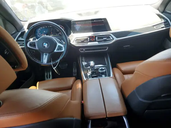 5UXCX6C01N9J79108 2022 BMW X7 - Image 8