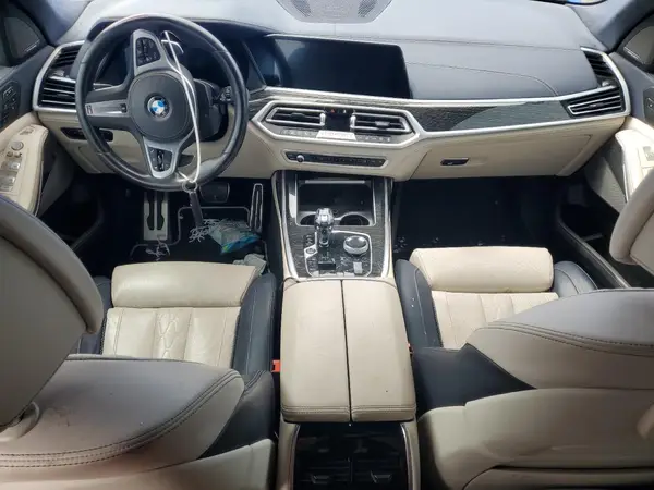 5UXCX6C01N9L68051 2022 BMW X7 - Image 8