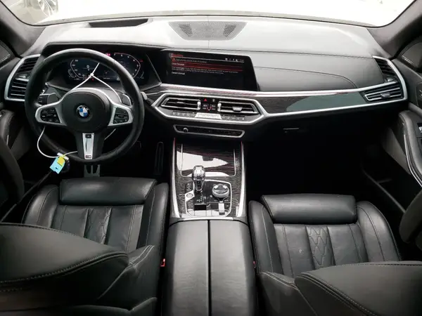 5UXCX6C02N9M11540 2022 BMW X7 - Image 8