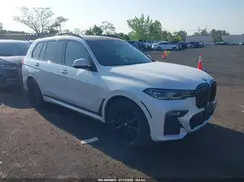 5UXCX6C03M9H59753 2021 BMW X7