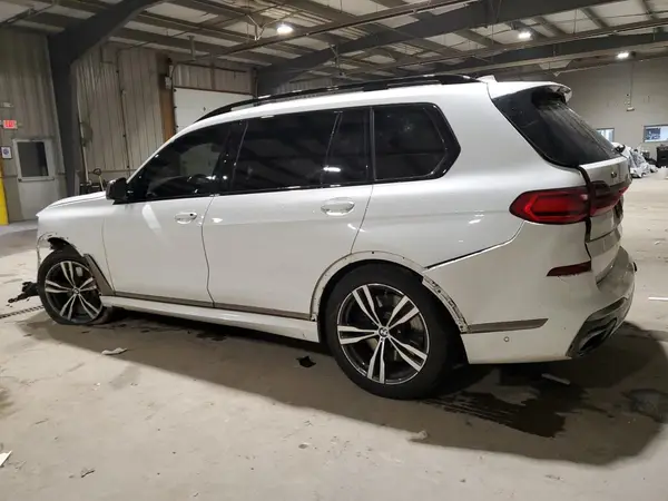 5UXCX6C03N9K57484 2022 BMW X7 - Image 2