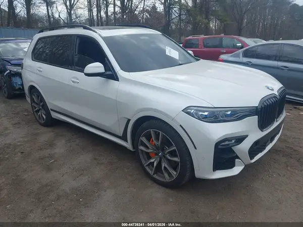 5UXCX6C03N9L23032 2022 BMW X7 - Image 1