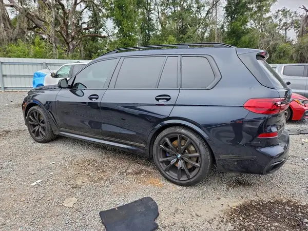 5UXCX6C04L9D40034 2020 BMW X7 - Image 2