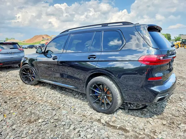 5UXCX6C04LLE35521 2020 BMW X7 - Image 2