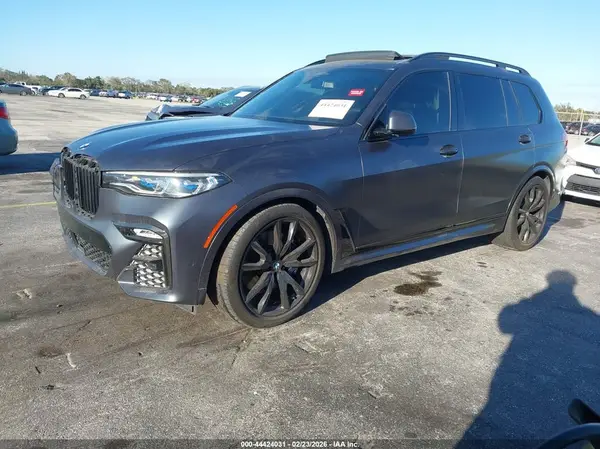 5UXCX6C04M9E90131 2021 BMW X7 - Image 2