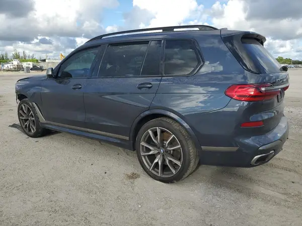 5UXCX6C04N9L15604 2022 BMW X7 - Image 2
