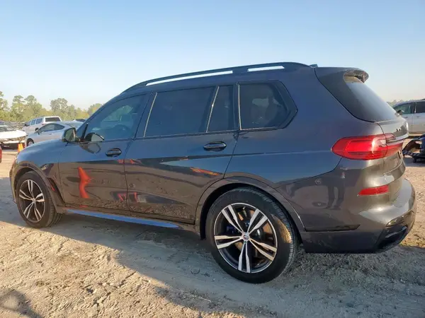 5UXCX6C04N9N00722 2022 BMW X7 - Image 2
