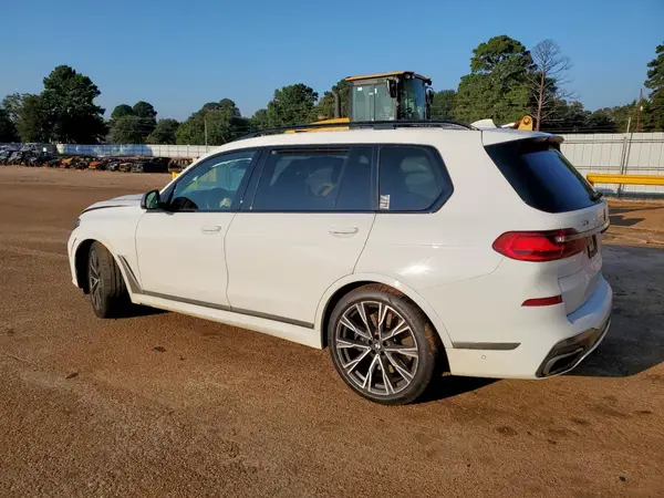 5UXCX6C05L9C38130 2020 BMW X7 - Image 2
