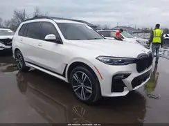 5UXCX6C05N9J21812 2022 BMW X7