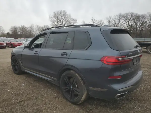 5UXCX6C05N9J39176 2022 BMW X7 - Image 2
